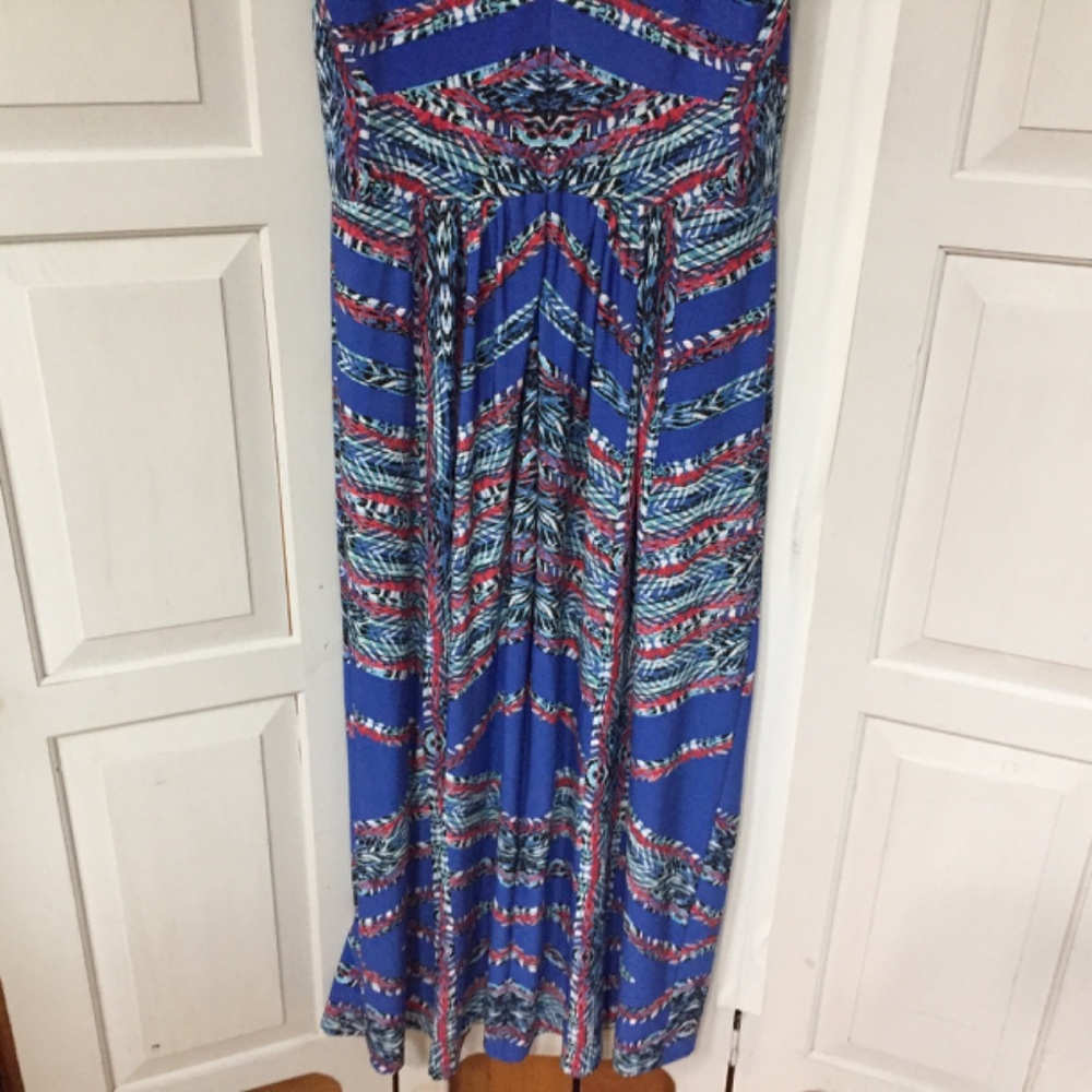 Donna Ricco Sleeveless Blue and Red Tribal Patterned Dress - Picture 13 of 15